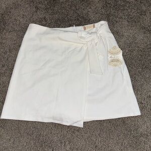 Altar’d State White Skirt Large - New